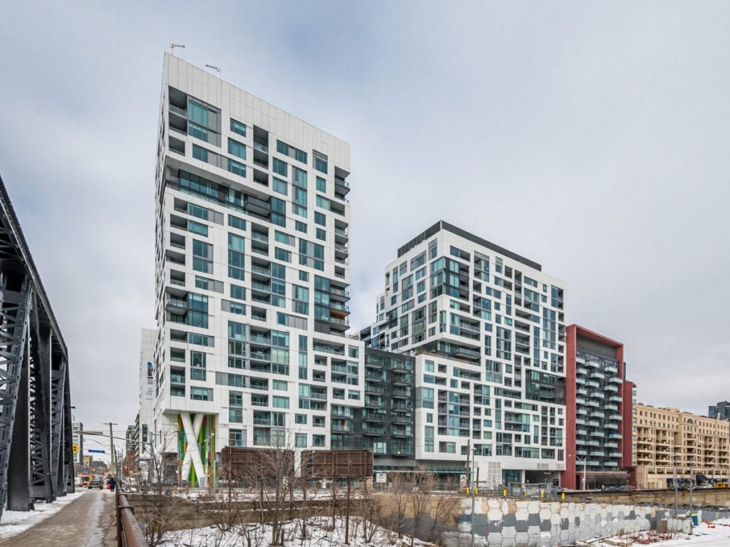 576 Front St W #1513